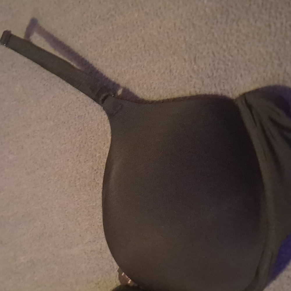 Bra - Picture 3 of 3